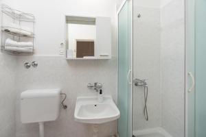 Kúpeľňa v ubytovaní Apartment Slava + 33 fotografií