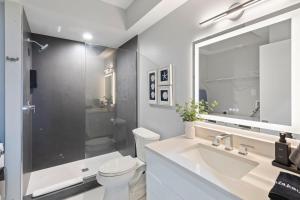 Bilik mandi di Ammos Luxury Living- Corfu Suite