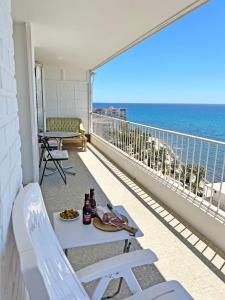 Balkon lub taras w obiekcie Tahiti - Frente al Mar - Gran Terraza - Parking Gratis