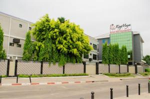 Gallery image of King Maya Hotel in Brazzaville +9 photos