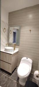 Koupelna v ubytování Hotel Mediterraneo