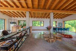 Khu vực ghế ngồi tại Veranda 4M