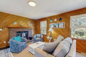 Gallery image of Seaclusion in Frisco