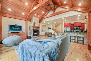 a living room with a couch and a fireplace at Vivian Park House in Vivian Park