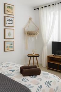 Μια τηλεόραση ή/και κέντρο ψυχαγωγίας στο Del Mar three bed flat.