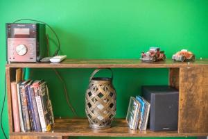 The library in Az apartmant