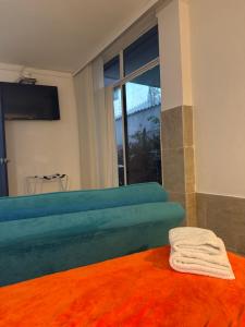 TV a/nebo společenská místnost v ubytování Apartaestudio amplio