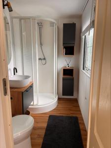 Koupelna v ubytování RBR 276 - Beach Resort Kamperland