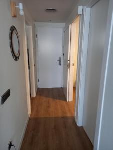 Kép Appart Cosy T3 (Vue Mer et Piscine 4-5 pers) szállásáról Blanesben a galériában