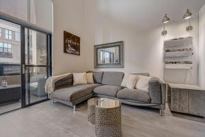 Fotografie z fotogalerie ubytování Modern Luxury Loft facing Santana Row with Balcony v destinaci San Jose