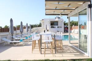 Πισίνα στο ή κοντά στο Luxury Villa John
