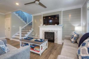 Χώρος καθιστικού στο Crystal Pearl