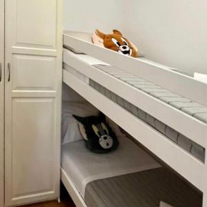 Postel nebo postele na pokoji v ubytování Conero casa- Marcelli di Numana in Via Litoranea 178 Fronte Mare con Pass Parcheggio Gratuito