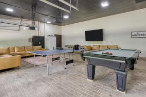 Herní místnost v ubytování Amber Escape by AvantStay 3 Unique Spaces Pool