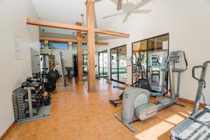 Fitness centrum a/nebo fitness zařízení v ubytování Apartamento Ganesha Liberia