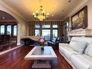 Los Altos Hills5BR Luxury with KTV, Pool, View, Near Stanford的相册照片