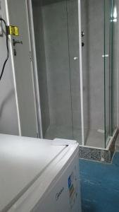 Koupelna v ubytování Hospedagem Cinelândia