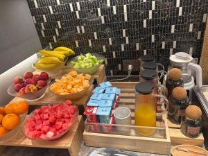 Jídlo v hotelu nebo okolí + 51 fotografií