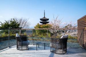 Balkón nebo terasa v ubytování The Hotel Seiryu Kyoto Kiyomizu - a member of the Leading Hotels of the World- + 37 fotografií