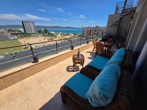 Μπαλκόνι ή βεράντα στο Sea View Luxury Penthouse