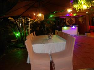 Fotografie z fotogalerie ubytování Warmers Hotel Mpala v destinaci Entebbe