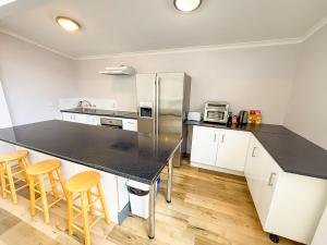 Kuchyň nebo kuchyňský kout v ubytování Jindy Base Camp + 7 fotografií