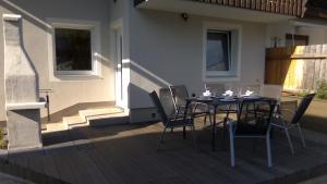 Balkón nebo terasa v ubytování Ferienhaus Fux