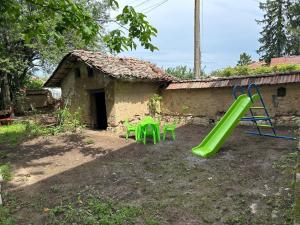 Ο χώρος παιχνιδιού για παιδιά στο Natururlaub mit Pferdeglück - dein Rückzugsort bei Nikopol