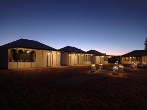 Fotografie z fotogalerie ubytování Desert Nights Camp v destinaci Merzouga