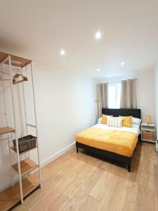 Gambar di galeri bagi Excel - 2 mins from Loughborough Junction station, London di London