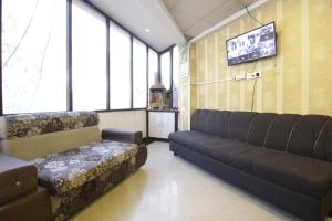 Posezení v ubytování Hotel Satyam Swagat