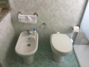 Koupelna v ubytování Elegante Appartamento Palermo + 15 fotografií