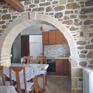 Kuchyň nebo kuchyňský kout v ubytování Kellis House