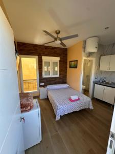 Gallery image of Lisbon Studios in Ceuta +3 photos