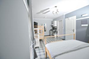 Postel nebo postele na pokoji v ubytování Retro luxury rooms + 37 fotografií