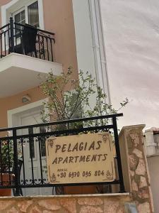 Balkón alebo terasa v ubytovaní Pelagias Apartments