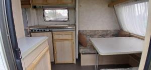 Kuchyň nebo kuchyňský kout v ubytování Caravan Romsicht Sneek