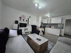 Dapur atau dapur kecil di Vikendica SUNCE