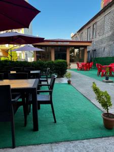 Budova, kde se hotel nachází