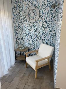 Φωτογραφία από το άλμπουμ του T2 Jardin Privé, Côté Bleue, Bord de mer σε Sausset-les-Pins