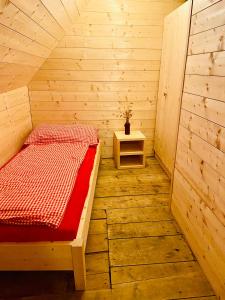 Uma cama ou camas num quarto em Alp Es-Cha Dadour