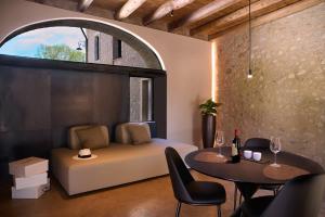 Posezení v ubytování Appartament, Resort Corte Renèè, lago di Garda
