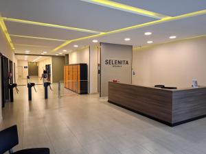 Khu vực sảnh/lễ tân tại Conjunto Estúdio e Duplex Selenita by Alpha-StayService +227 ảnh