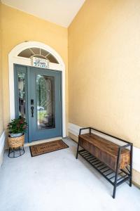 Gallery image of Cozy & Family-Friendly in Palm Coast +24 photos