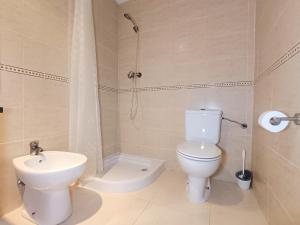 Kúpeľňa v ubytovaní Ayf 3 habitaciones en 1ª linea de playa