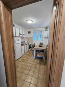 Kuchyň nebo kuchyňský kout v ubytování Vila Lučica apartman pogled na more + 15 fotografií