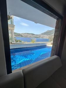 Πισίνα στο ή κοντά στο Villa Cemkan +12 φωτογραφίες