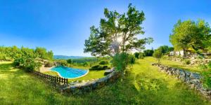 Πισίνα στο ή κοντά στο Wild Boar Mountain, Luxury Escape & Stunning Views! +62 φωτογραφίες
