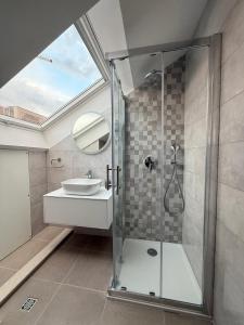 Kúpeľňa v ubytovaní Sun n Sky Oasis II. + 37 fotografií