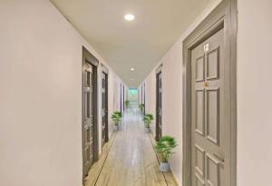 Fotografie z fotogalerie ubytování Townhouse Jp Grand Near Mayapuri Chowk v Novém Dillí